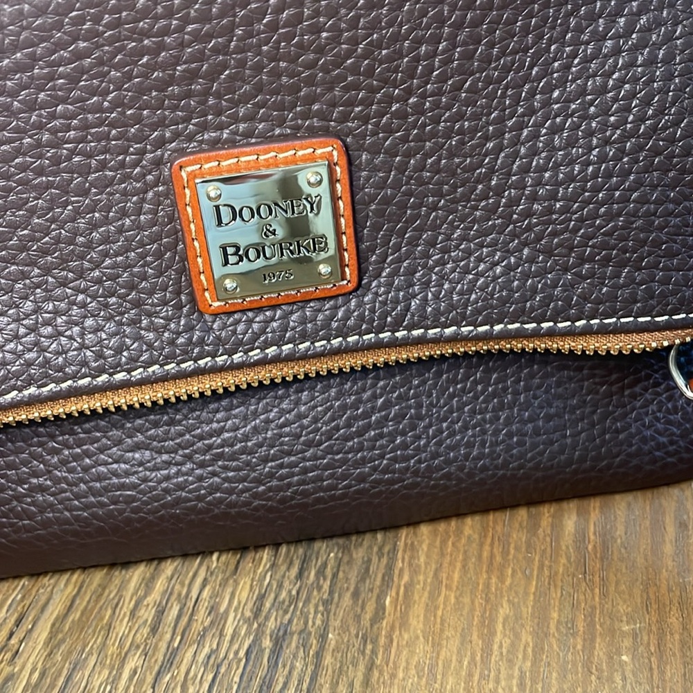 Dooney & Bourke Small Foldover Zip Crossbody in Pebble Grain Leather in Brown - Picture 13 of 16